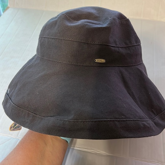 SCALA NWT Gray Crusher Floppy Beach Hat Sun Protection UPF50 Packable Adjustable - Picture 2 of 13